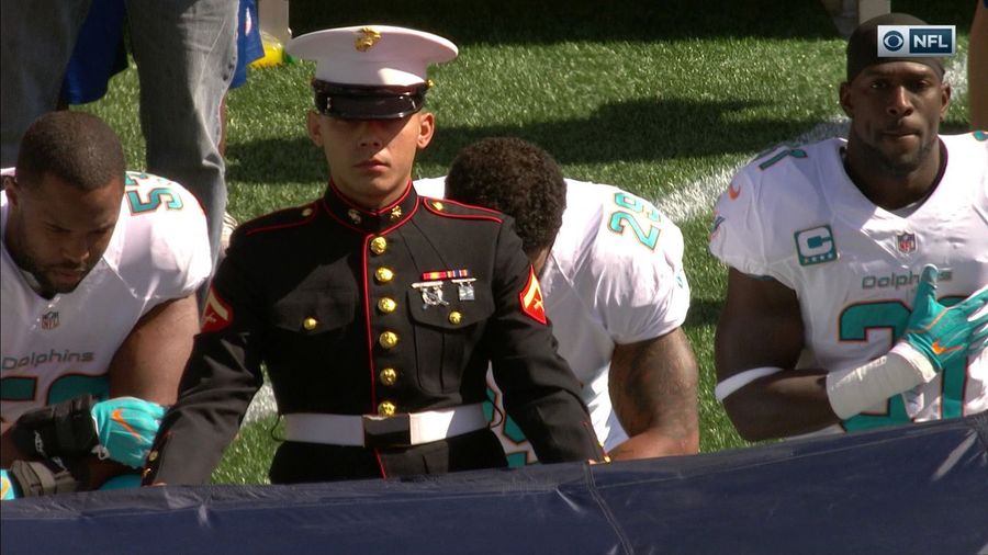 Arian Foster, Three Dolphins Teammates Kneel During National Anthem
