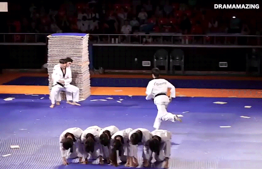 This Taekwondo Demonstration Is So Cool It Looks Fake