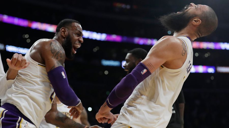 Tyson Chandler&#39;s Buzzer-Beating Block Wins Game, LeBron&#39;s Love 