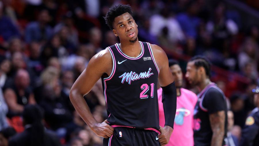 Hassan Whiteside Has A Case Of Free Throw Yips
