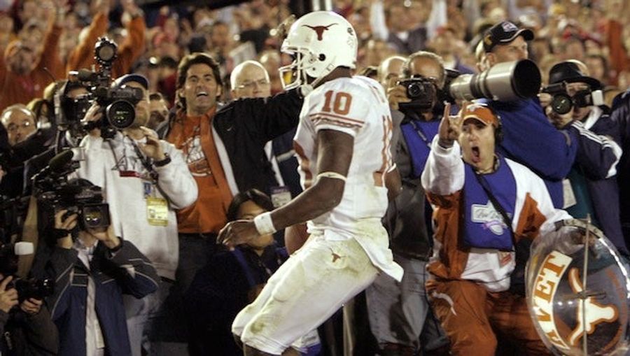 Vince Young Wishes He Had Returned To Texas For His Senior Year