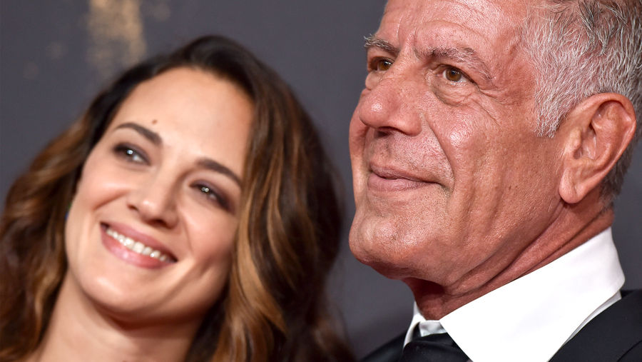 Anthony Bourdain Stood Up For Women Without Making It About Him<em></em>
