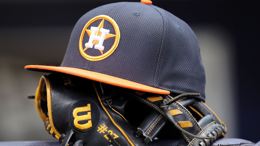 Cuban Pitcher Cionel Perez On Signing With The Astros: "I Feel Abused By This System"