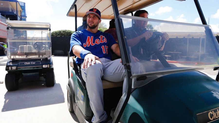 Of Course Tim Tebow Knows Where The Dang On-Deck Circle Is