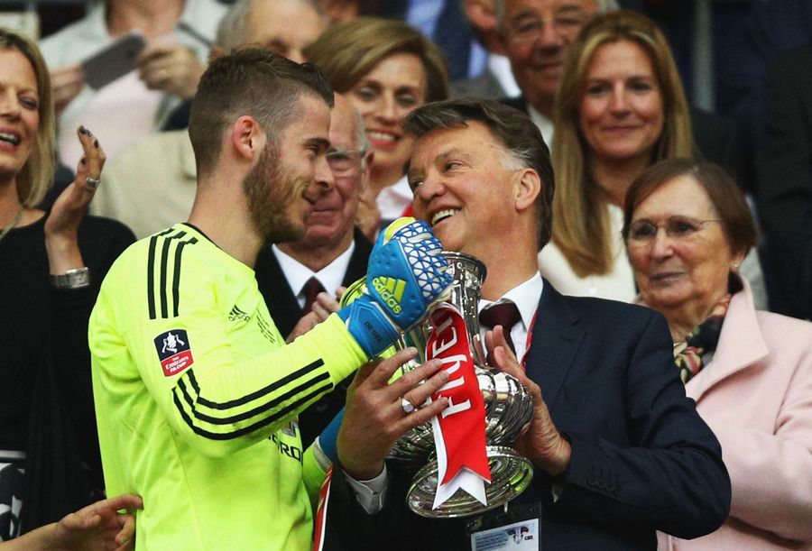 Who's Behind The Louis van Gaal Smear Campaign?