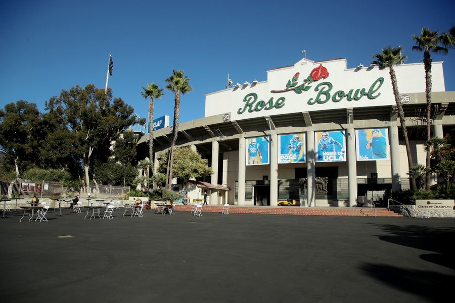 Rose Bowl to be played in ... Dallas