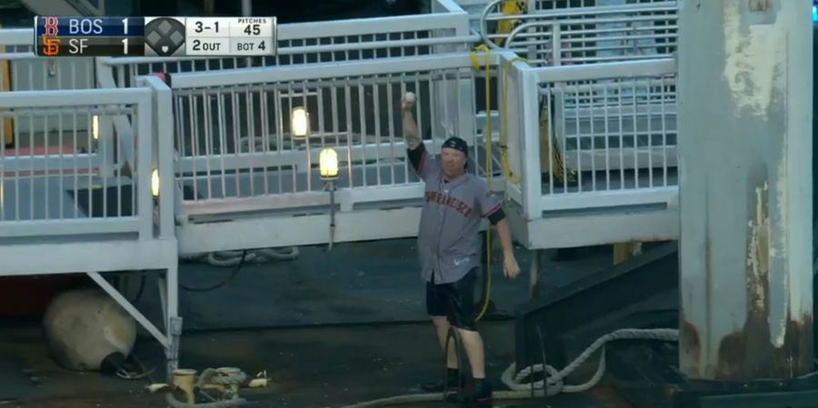 Giants Fan Goes Swimming For 69th Splash Hit