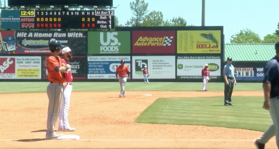 Brewers Minor Leaguer Stays Patient, Gets Baserunner With Hidden-Ball Trick