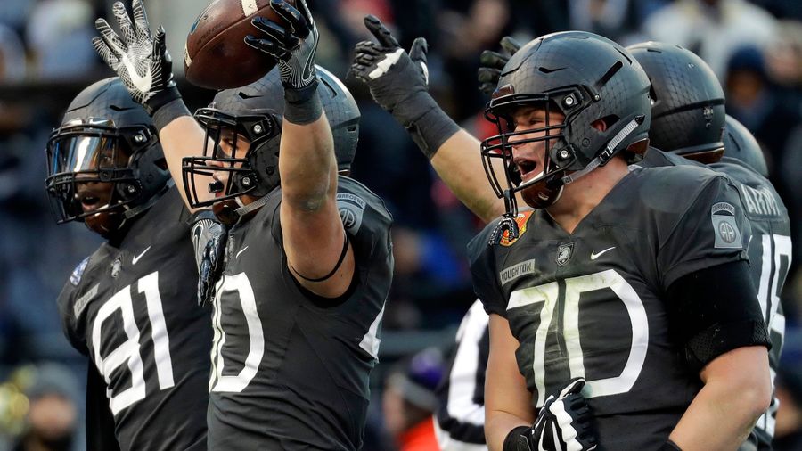Army Beats Navy For First Time Since 2001
