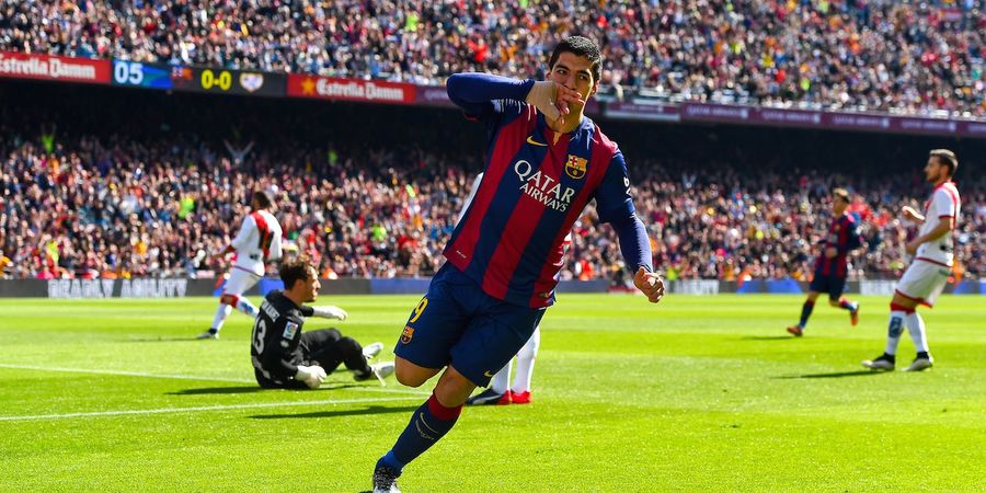 Messi Scores 3 But Suárez Leads Barça To Top Of La Liga In 6-1 Win
