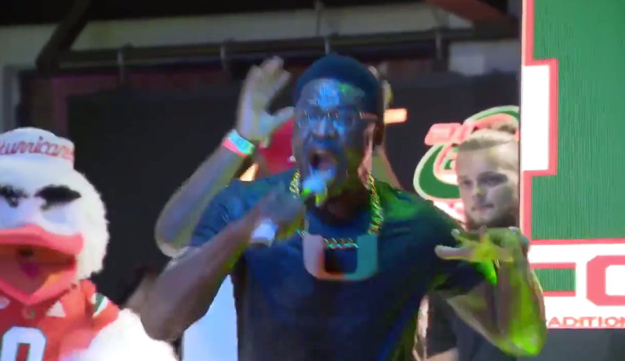 Let Michael Irvin Scare You Into Getting Excited About College Football