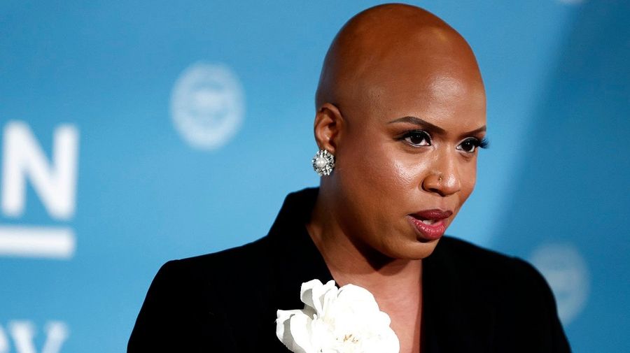Ayanna Pressley wins pastries from Ilhan Omar in Boston-Minnesota hockey bet