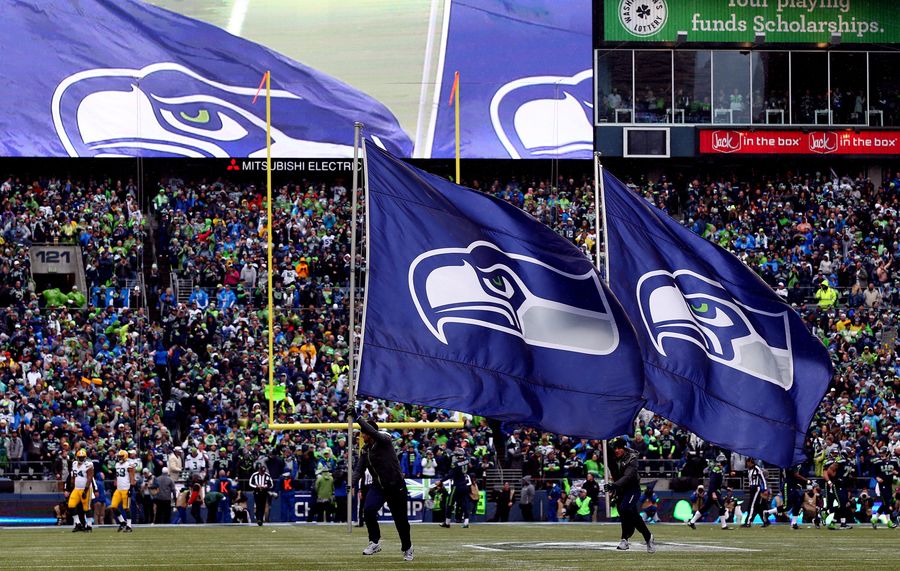 Cops: Seahawks Fan Threatened To Knife Another For Leaving Game Early