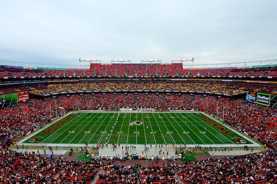 Feds Surprise NFL Teams With Postgame Drug Shakedowns