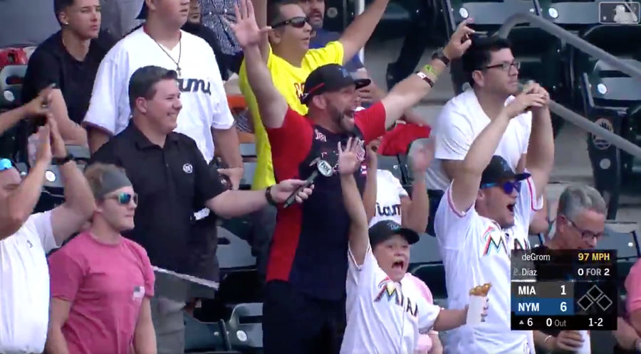 Marlins Rookie&#39;s Dad, During And After Son&#39;s First Career Dinger: [Screaming]