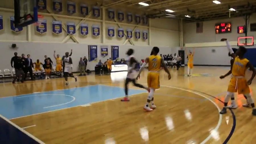 This Obscure College Basketball Game Had A Nutty Finish<em></em>