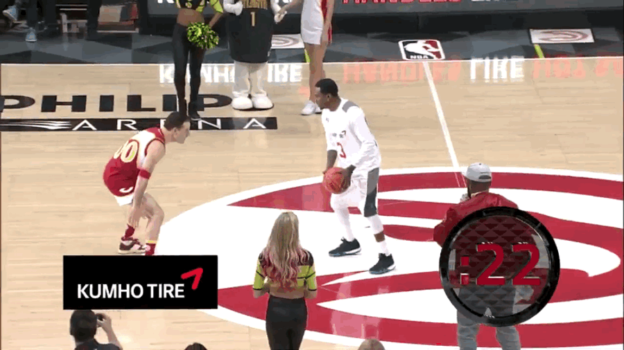 Darren Rovell Plays Basketball Like A Tortured Soul Who Writes About Sports Business<em></em>