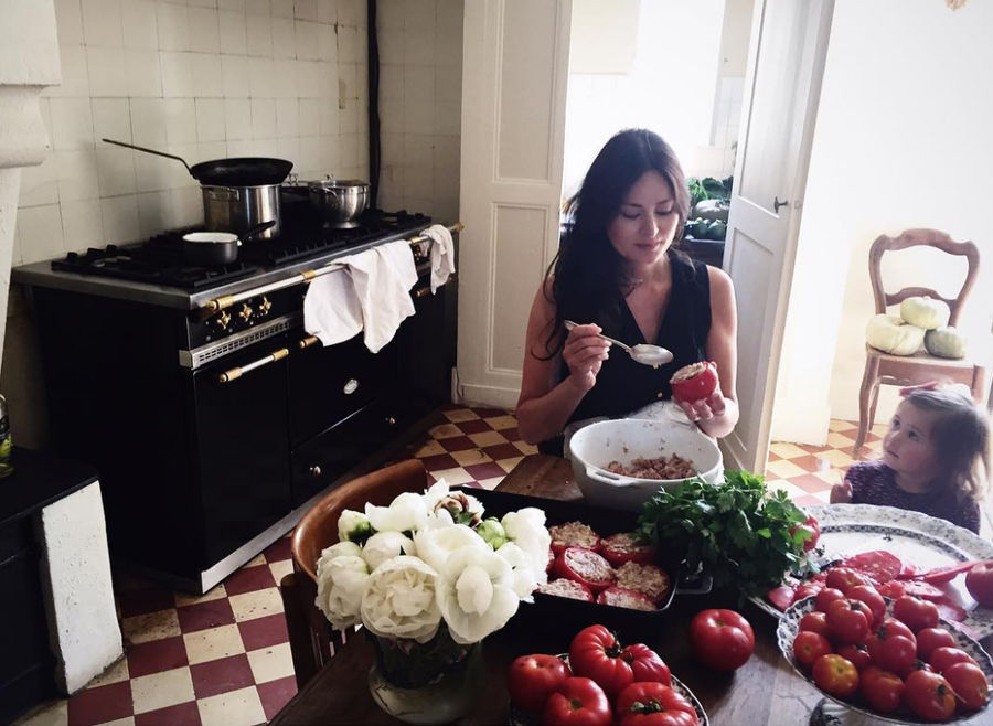 Food Blogger Apparently Sold Soul To Devil
