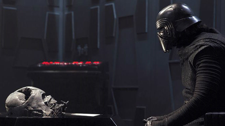 This <i>Star Wars</i> Spoiler Is So Audacious, You Can&#39;t Be Mad At It