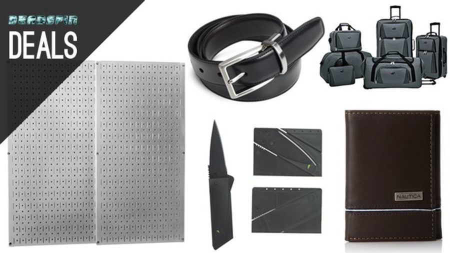 Men&#39;s Clothing and Accessory Gold Box, $1 Credit Card Knife, Pegboard