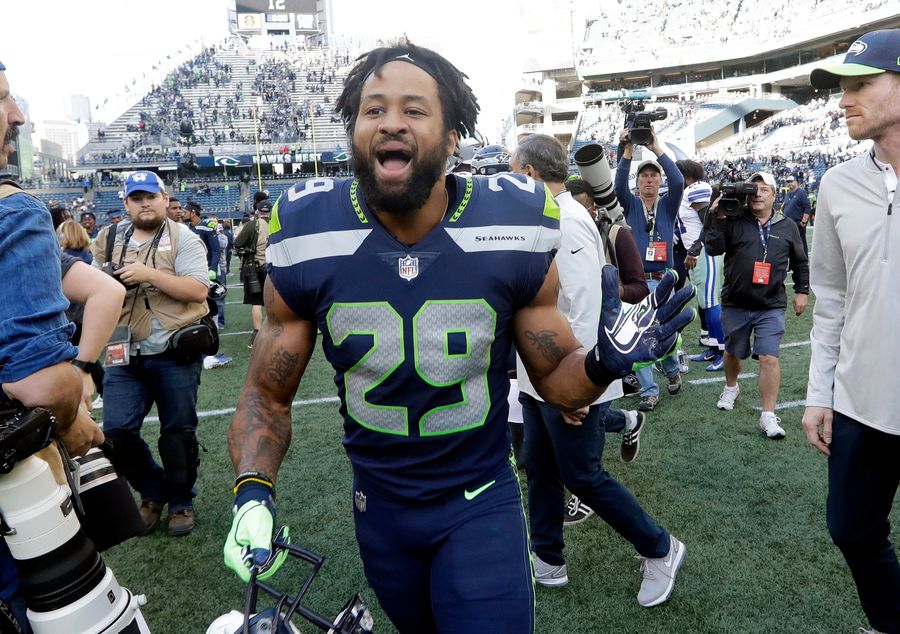 Listen To Earl Thomas