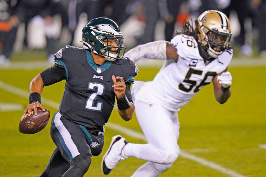 No surprise, Jalen Hurts is the answer to the Eagles’ Carson Wentz problem