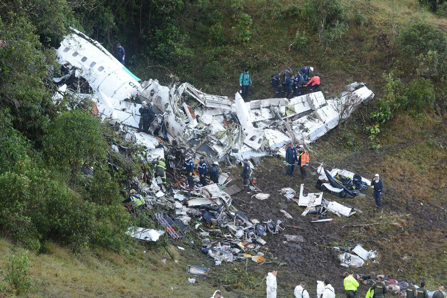 Plane Carrying Brazilian Soccer Team Chapecoense Crashes, Killing 71 Of 77 Passengers (Update)