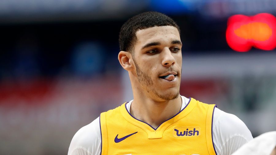 Lonzo Ball Rescued The Lakers With Actual By-God Buckets