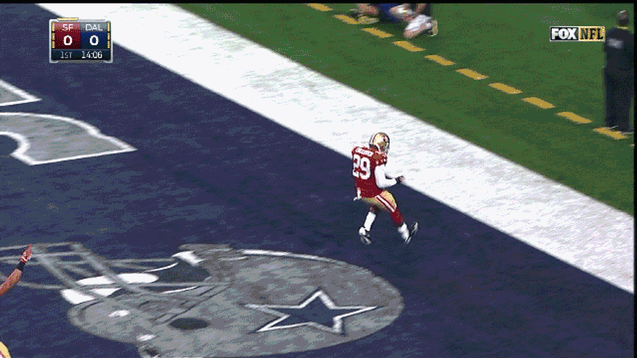 AT&amp;T Stadium Security Guard Is Afraid Of Footballs