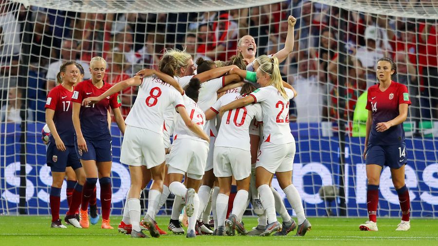 Lucy Bronze's Stunning Goal Completes England's Demolition Of Norway