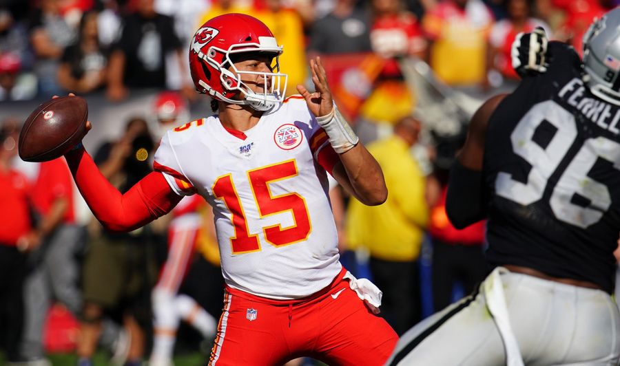 Patrick Mahomes Only Needed 15 Minutes To Melt The Raiders
