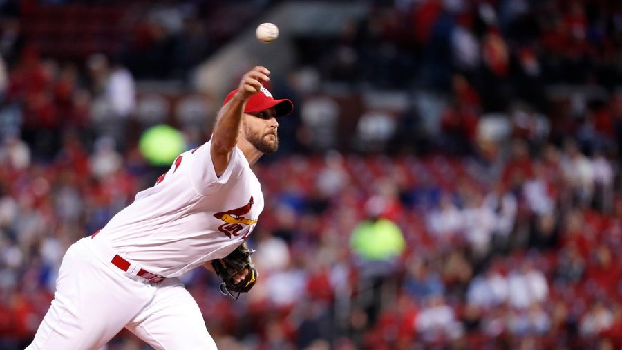 Adam Wainwright Threw One Of The Worst Pitches Ever On Purpose