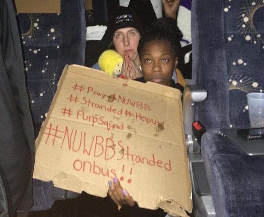 Snow Trapped Niagara Women&#39;s Basketball On A Bus For 26 Hours