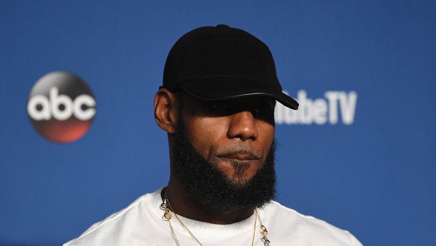 Report: LeBron Doesn&#39;t Want To See Your Damn PowerPoint Presentation