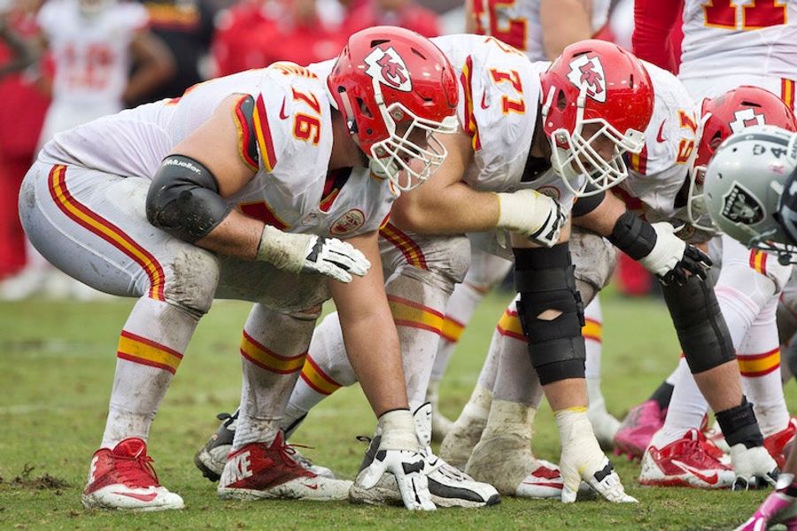 How Smart Coaches Are Overcoming The NFL's Offensive Issues