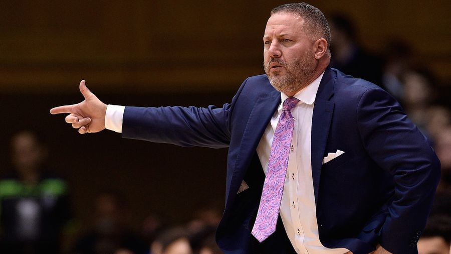 Buzz Williams Grabs Mic To Tell Fans To "Quit Cussin'" In Win Over Duke