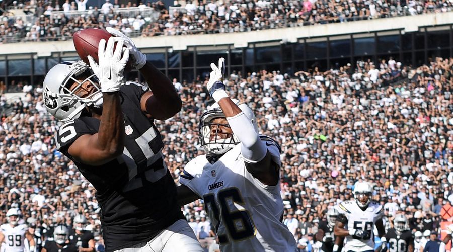 I Want To Hug And Kiss Derek Carr's Touchdown Passes