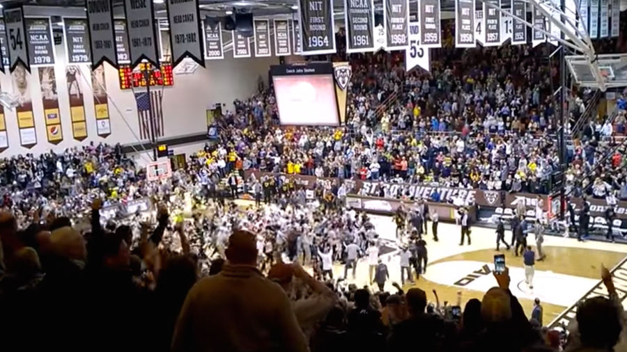 St. Bonaventure Loses After Fans Ruin Game-Winner With Premature Court Storm [CORRECTION]