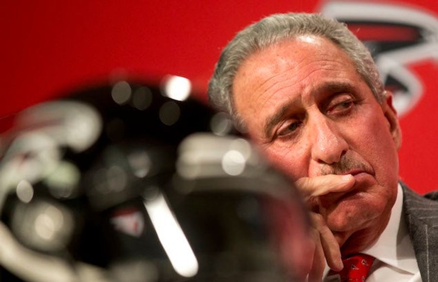 Falcons Get Fined, Lose Pick, Fire Guy Named Roddy White Over Fake Noise