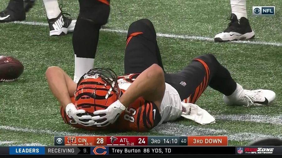 Tyler Eifert Goes Down With Gruesome Leg Injury