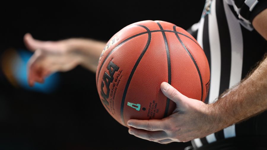 FBI's NCAA Investigation Bags Sleazy Financial Adviser For Bribing Assistant Coaches For Access To Players' Future Wealth