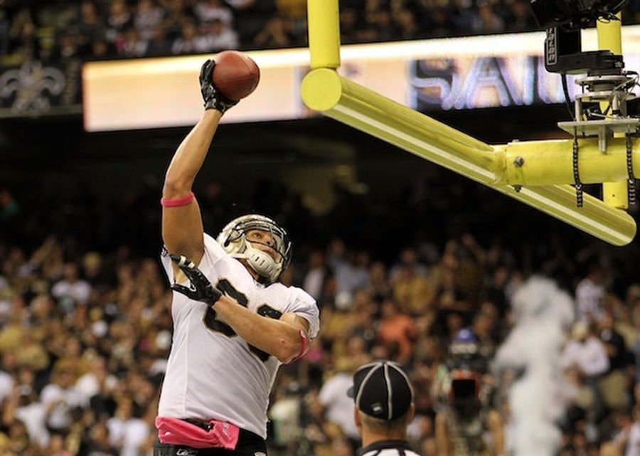 The NFL Bans Goalpost Dunks