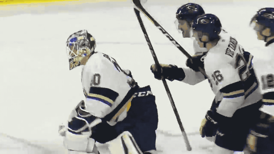 Sioux Falls Goalie Makes The Most Of His Empty Netter Celebration