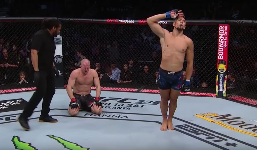 UFC Class Clown Johnny Walker Wrecked His Opponent Then Wrecked Himself Doing The Worm