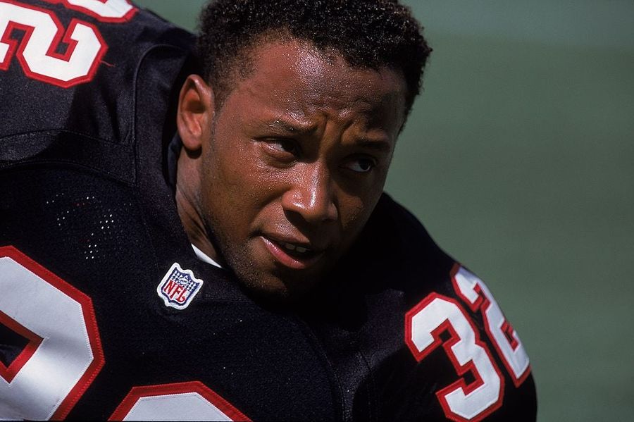 Report: Ex-Falcon Jamal Anderson Pulled His Dick Out At Convenience Store