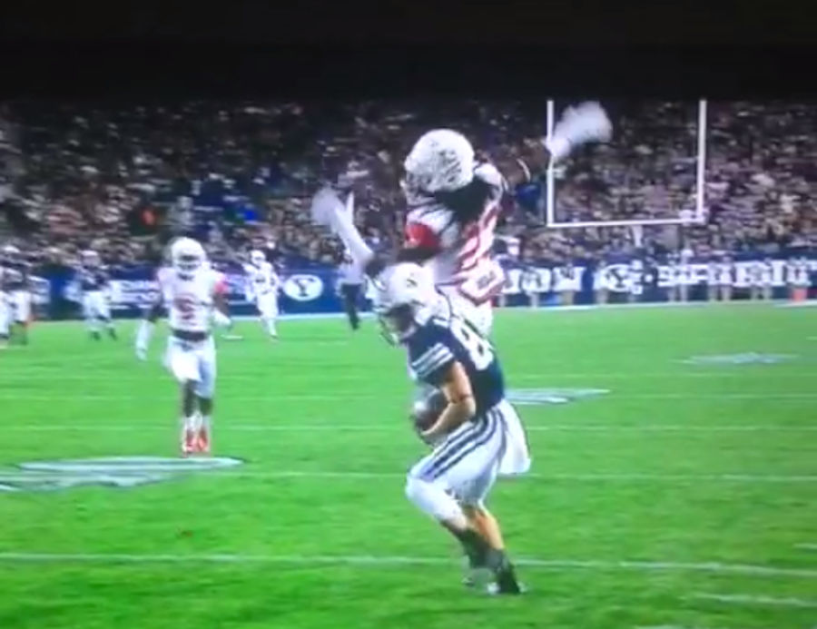 Houston DB Trevon Stewart Gets Confused, Does Some Very Bad Defending