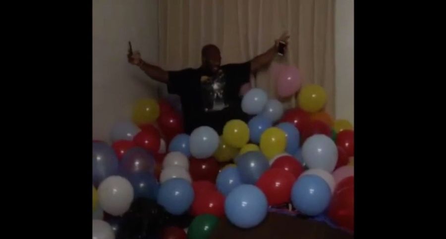 DeAngelo Williams&#39; Teammates Pranked Him With A Bunch Of Dang Balloons