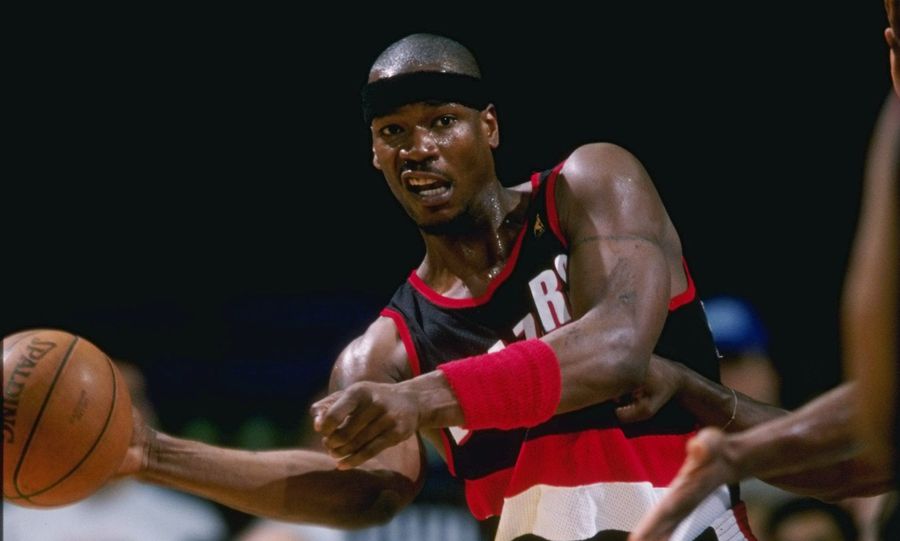 Cliff "Uncle Spliffy" Robinson Is Opening A Weed Store In Portland