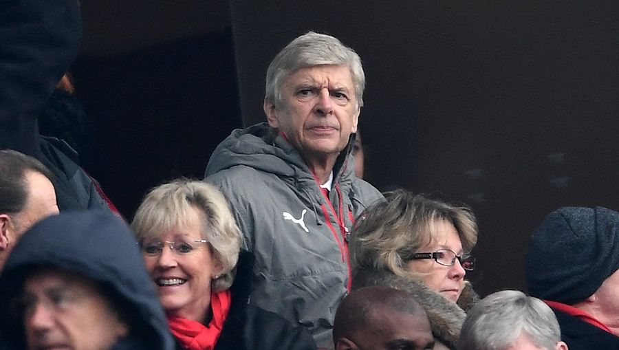 Arsene Wenger Can't Get Enough Of Managing Arsenal Because He Loves Pain