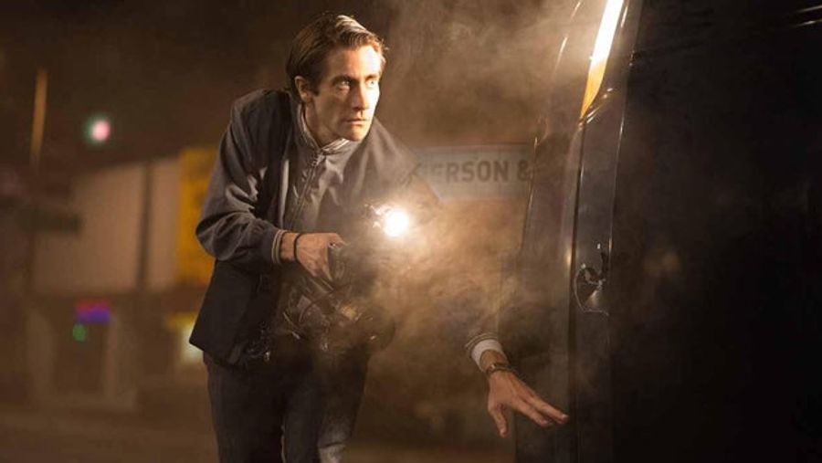 Get On The Jake Gyllenhaal Bandwagon Now: <em>Nightcrawler</em>, Reviewed